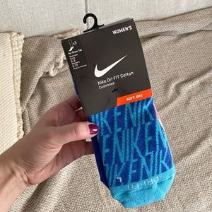 Nike 3-Pack Dri Fit Cotton Women’s Socks - Blue & Pink